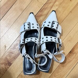 Stylish White Buckle Women Shoes